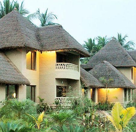 Vedic Village Spa Resort כלכותה מראה חיצוני תמונה