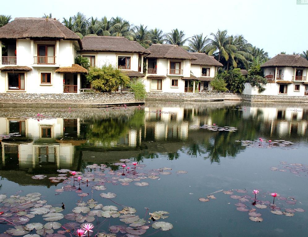 Vedic Village Spa Resort כלכותה מראה חיצוני תמונה